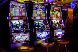 Platform detik123 menampilkan berbagai kategori permainan dan sportsbook